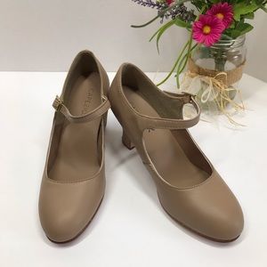 💗 Capizo 💗 Mary Jane / Dance Shoes NWOT